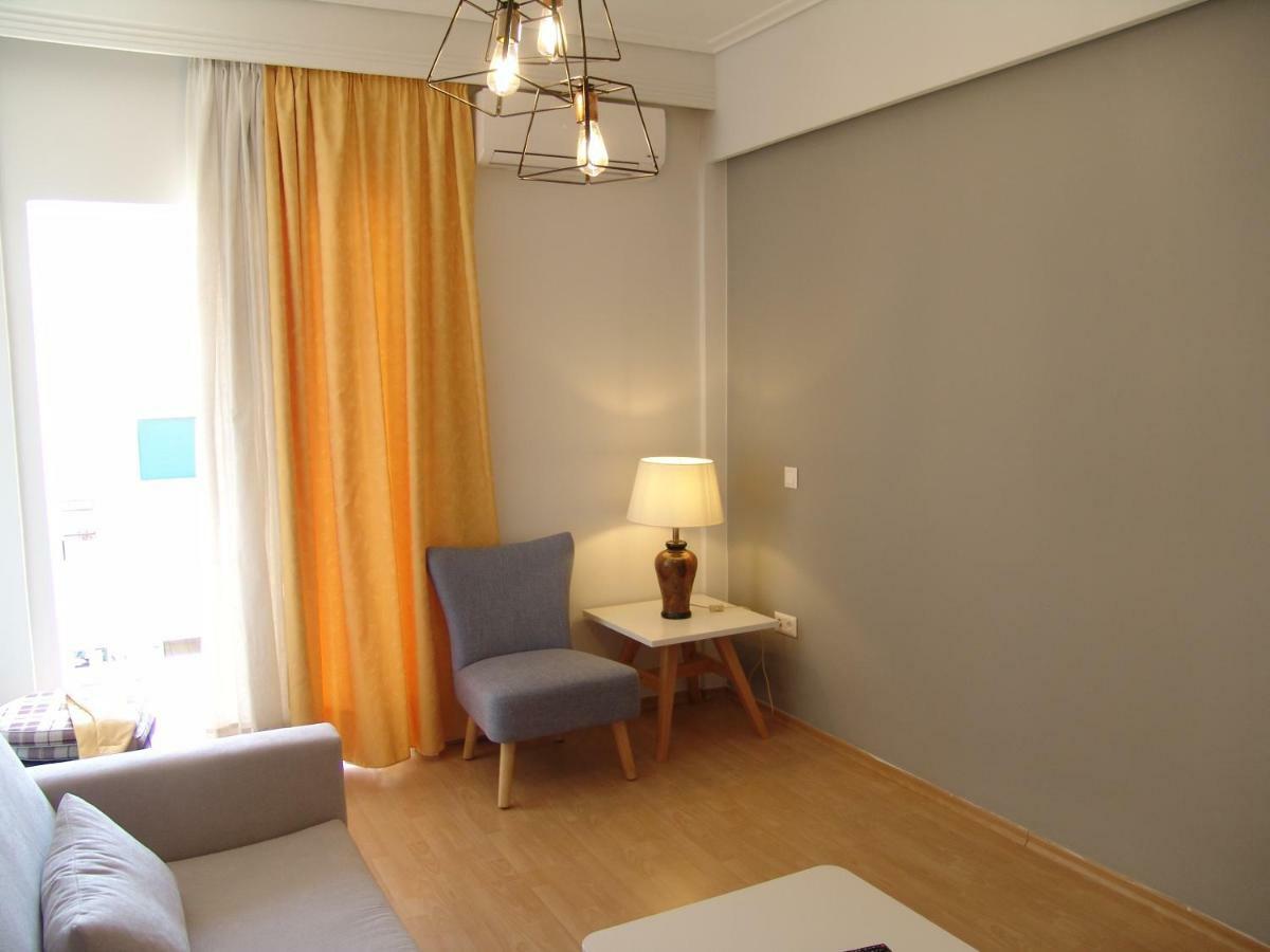 Grace Apartments Loutráki Exterior foto